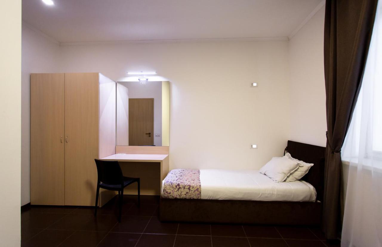 Hotel One Umanʼ Εξωτερικό φωτογραφία