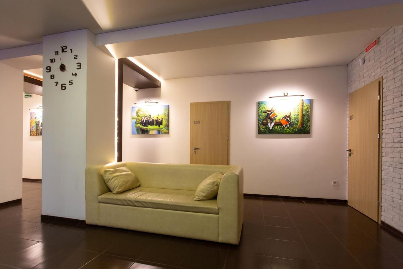 Hotel One Umanʼ Εξωτερικό φωτογραφία