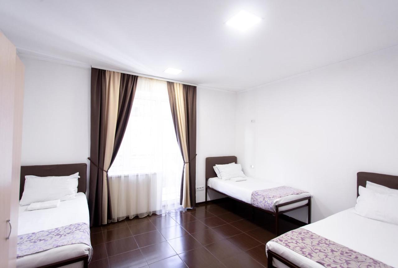 Hotel One Umanʼ Εξωτερικό φωτογραφία